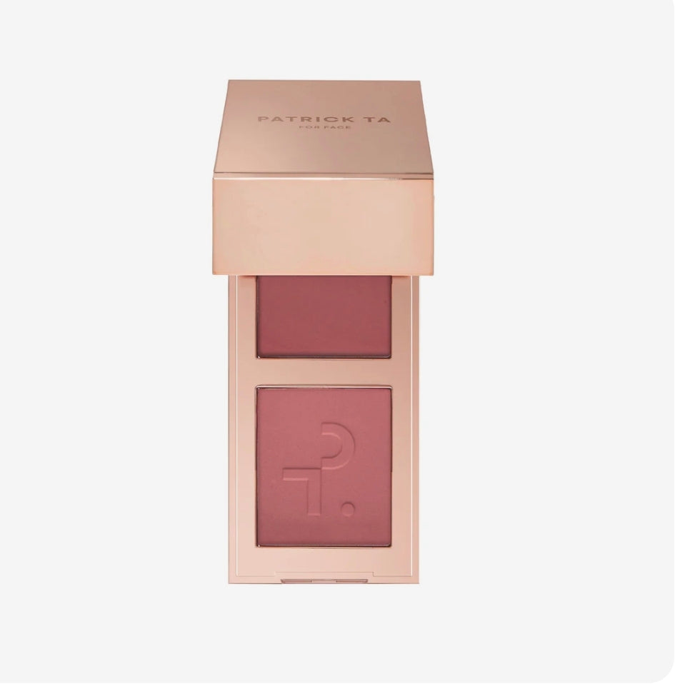 Mini Major Headlines – She’s Going to the Gym
Double-Take Crème & Powder Blush Duo