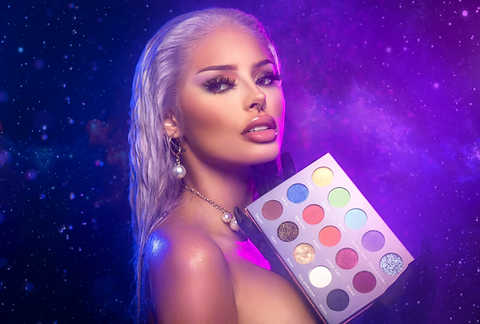 ⭐ Paleta de Sombras de Ojos Illuminati X Isa Glam