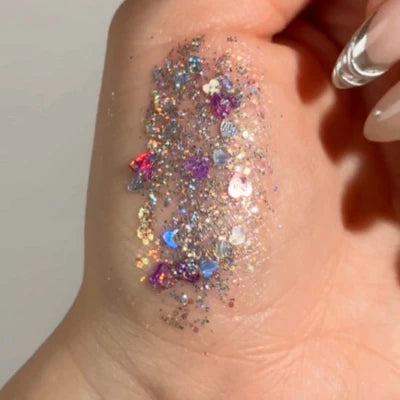 Glitterally Obsessed – Hopeless Romantic Body Glitter Gel